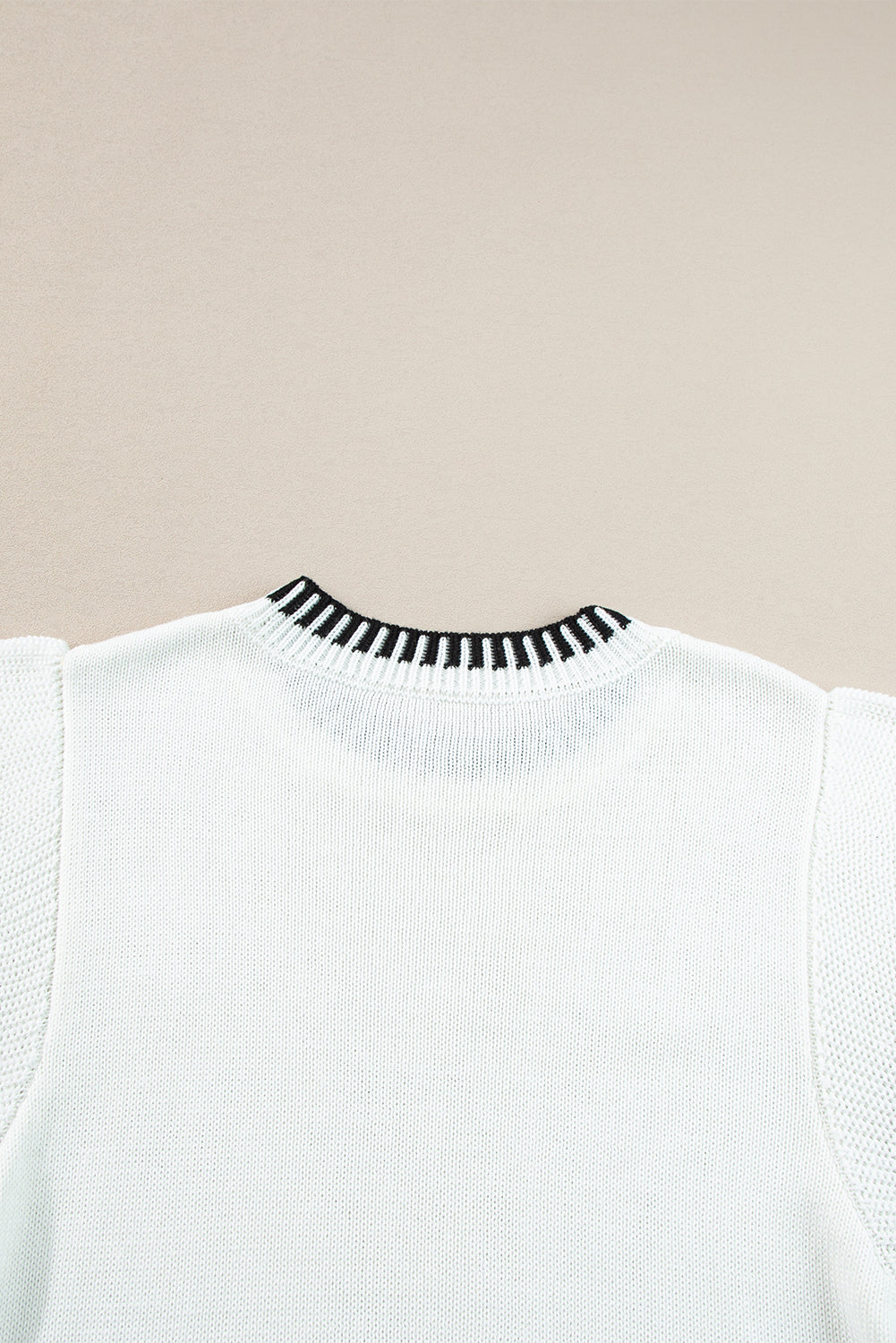 White Contrast Trim Round Neck Batwing Sleeve Knitted Top