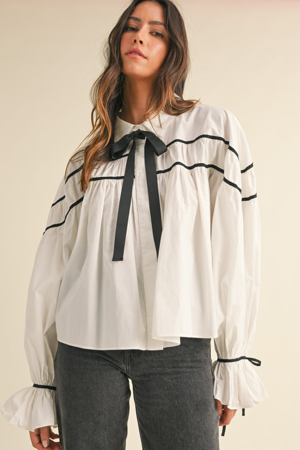 White Sweet Bow knot Button-up Long Sleeve Blouse