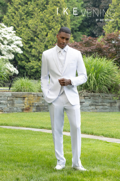 Couture 1910 White Aragon Tuxedo