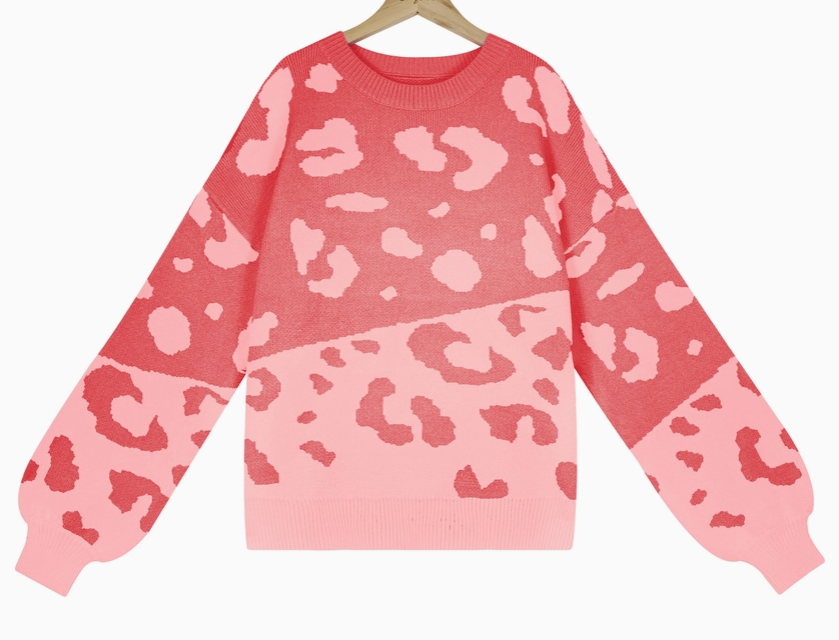 Crewneck two-tone leopard print sweater