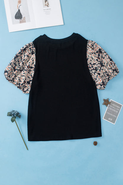 Plus Size Black Daisy Printed Short Sleeve Top